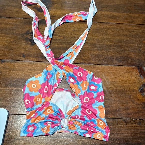 SHEIN Pink and Orange Crop Top with Tie Front and Puffed Sleeves - Picture 1 of 3